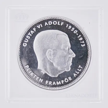Minnesmynt, Ø 38,6mm, Konungaätten Bernadotte, Gustaf VI Adolf 1950-1973 Plikten framför allt, plastkassett, 925/1000 Silver  Vikt: 25,2 g