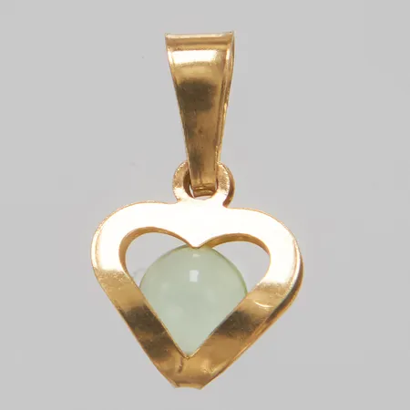 Hänge, hjärta med ljusgrön sten, längd 15mm inkl ögla, bredd 9mm, 18K Vikt: 0,5 g