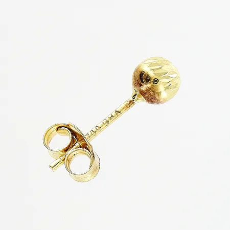 Enstaka örhänge, facetterad kula Ø3,5mm, 18K.  Vikt: 0,2 g