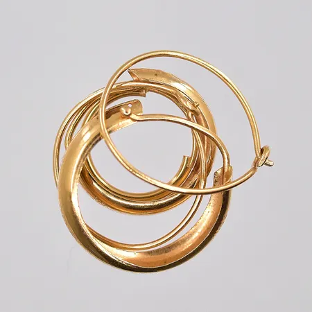 Diverse guld, buckliga defekt, 18K Vikt: 1,1 g