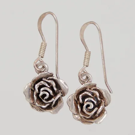 Ett par örhängen, ca 28mm, bredd 11,3mm, HMC Silver 925/1000  Vikt: 3,7 g