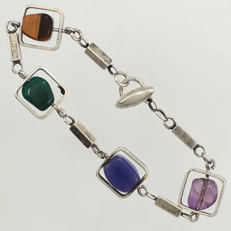 Armband med månadsstenar, ca 20cm, bredd ca 14mm, märkt AMS år 1972, Arvo Saarela, slitage på stenar, silver Vikt: 20,2 g