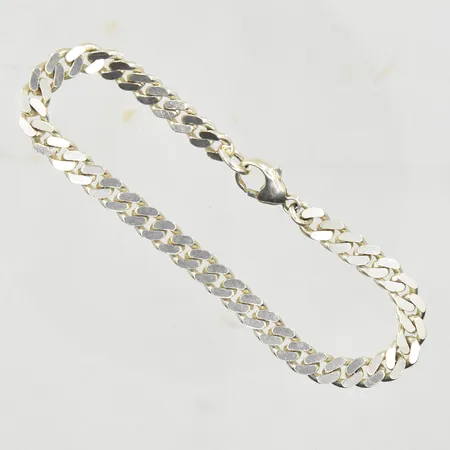 Armband Pansar, längd 21½ cm, bredd 6 mm, 925/1000 silver. Vikt: 21,4 g