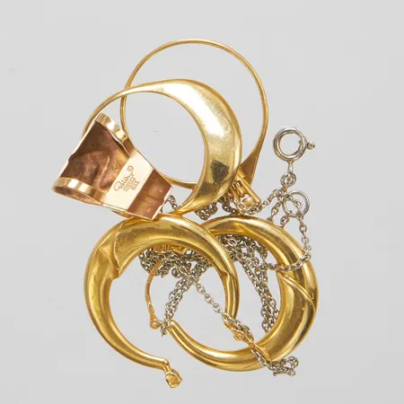 Diverse guld, defekta, 18K Vikt: 9,5 g