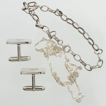 Diverse silver, gravyr, 22,3g, silver