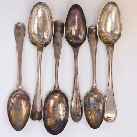 Sex skedar, längd ca 18,5-22cm, gravyr, 830/1000 silver  Vikt: 346,5 g