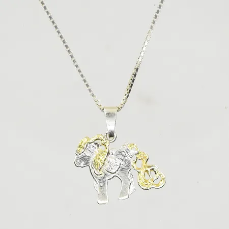 Kedja venezia med hänge, My little ponny, Hasbro in, längd 36½ cm, länkens bredd 1 mm, delvis förgyllt hänge, 925/1000 silver. Vikt: 3,7 g