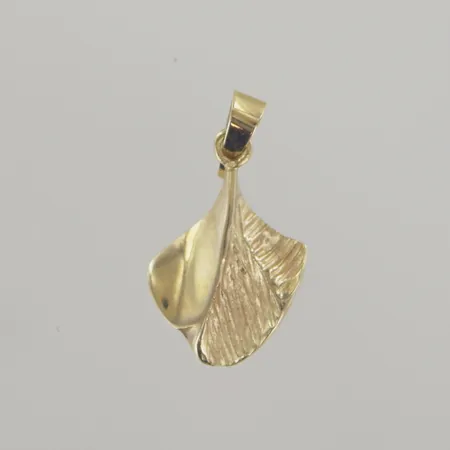 Hänge, längd 2 cm, bredd 12 mm, 18K Vikt: 1,4 g