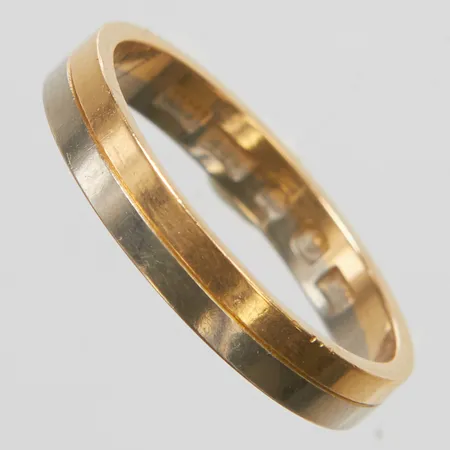 Ring, stl 18, bredd 3,5mm, tvåfärgad, 18K Vikt: 2,5 g