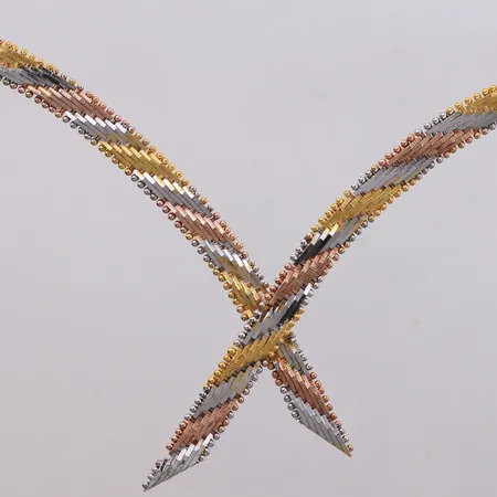 Collier trefärgad, längd 39,5cm, bredd 5,6mm, silver 925/1000 Vikt: 31,1 g