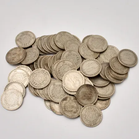 67st 1kronorsmynt i silver, vikt 464,59g.