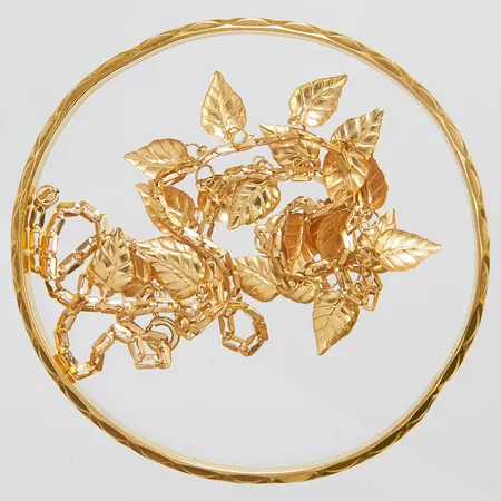 Diverse guld, bucklig, utbytt lås, defekt, 21K Vikt: 17,3 g