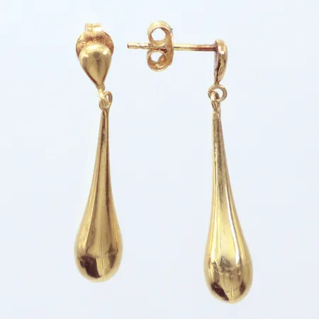 Ett par örhängen, droppar,  längd 2cm, 18k Vikt: 1,3 g