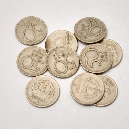 10st 50öres mynt i silver, vikt 47,65g.