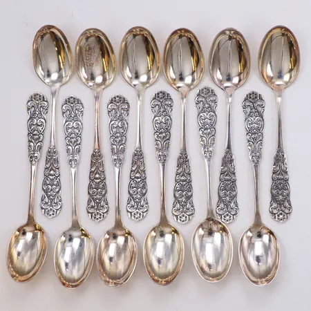Tolv kaffeskedar, längd ca 11cm, 830/1000 silver Vikt: 121,4 g