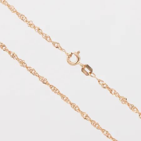 Kedja Singapore, längd ca 44 cm, bredd 2 mm, 18k. Vikt: 3,7 g
