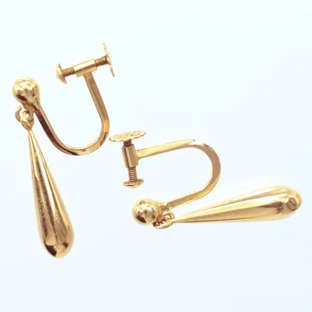 Ett par skruvörhängen längd 3 cm, 18k Vikt: 1,7 g