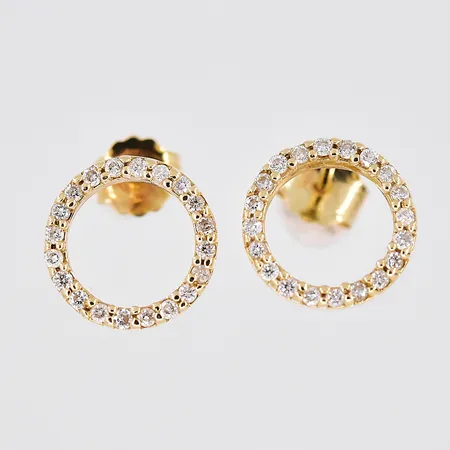 Ett par örhängen, vita stenar, Ø 9,2mm, 14K Vikt: 1,4 g