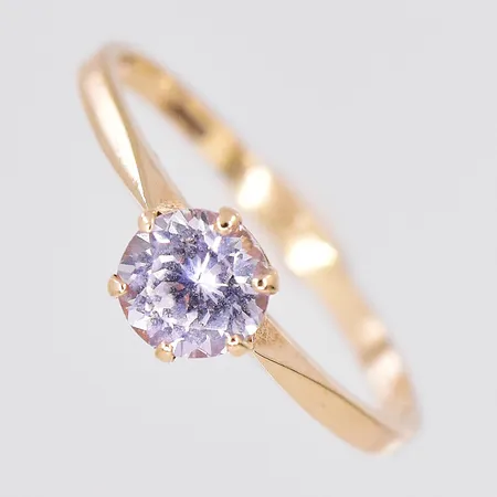 Ring med ljusrosa sten, stl 16¾, Ø 5,3mm, 14K Vikt: 1,3 g