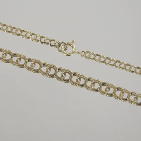 Halskedja bismark, längd 47 cm, bredd 2-3 mm, 18K Vikt: 15 g