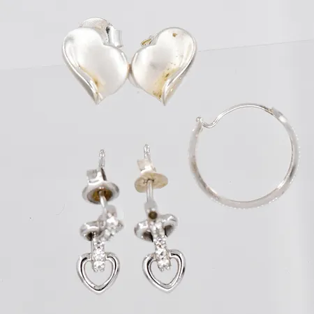 3 par örhängen, Ø 14,6mm, hjärtan, silver 925/1000  Vikt: 4,6 g