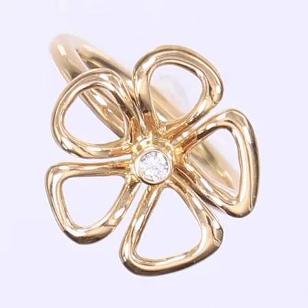 Ring med syntetisk diamant 1x ca 0,05ct, stl 18, bredd 2-18mm, design Rebecca Falck, 18K Vikt: 6,7 g