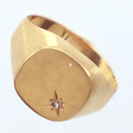 Klackring Ø19½, 18k Vikt: 4,8 g