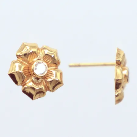 Ett par örhängen saknas stopp,1cm, 18k  Vikt: 0,8 g