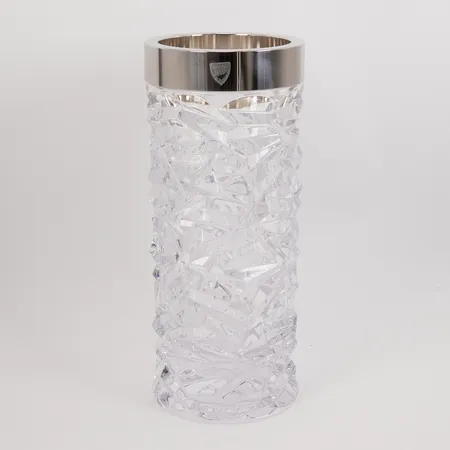 Vas Orrefors Carat design Lena Bergström, höjd 24 cm, original kartong Skickas med postpaket.