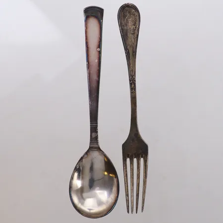 Dessertgaffel, sked, längd ca 14cm, 830/1000 silver Vikt: 53,3 g