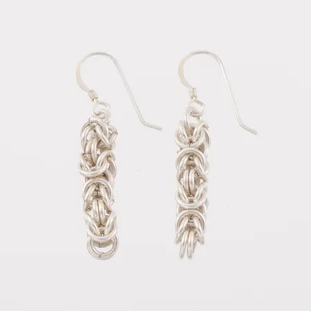 Örhängen paret, höjd ca 38 mm, silver. Vikt: 7 g