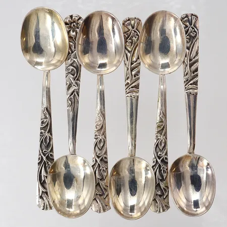 Kaffeskedar, längd 10,5cm, gravyr, schatull, silver 830/1000.  Vikt: 71,7 g