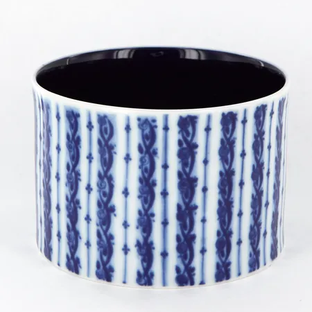 Ytterfoder/skål Ø13cm, höjd: 9cm, Björn Wiinblad för Rosenthal, Skickas med paket.