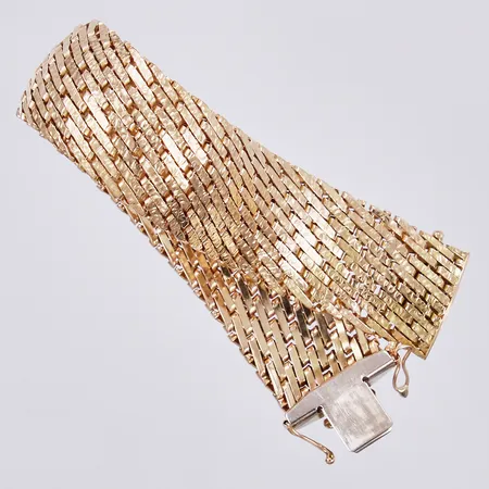 Armband, längd: ca 17cm, bredd: ca 18mm, 18K  Vikt: 50,1 g