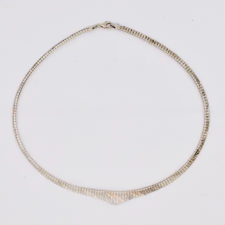 Collier, 43cm, doserad bredd 3,5-11mm, silver 925/1000 Vikt: 19,3 g