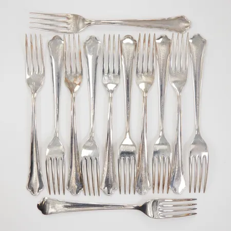 12 Gafflar, modell Chippendale, längd 180mm, repiga, GAB Silver 830/1000 Vikt: 456,4 g