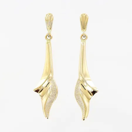 Ett par örhängen, 34mm, 18K Vikt: 1,1 g