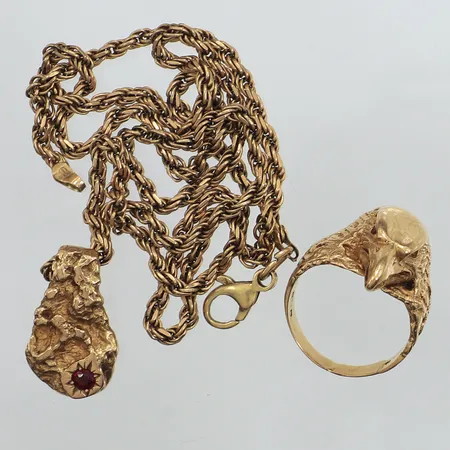 Kedja Cordell, längd 60cm, bredd 2,6mm, defekt länk, hänge, röd sten, ring, defekt, 18K Vikt: 47,7 g