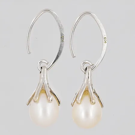 Ett par örhängen, längd 30mm, silver 925/1000 Vikt: 3,4 g