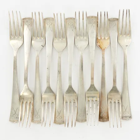 11 matgafflar, 17,5cm modell Diana, silver 830/1000, monogramgravyr,brv 453,9 gram Vikt: 453,9 g