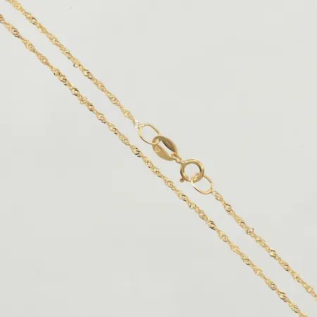 Kedja Singapore, längd 42,5cm, bredd 0,7mm, 18K Vikt: 1,2 g