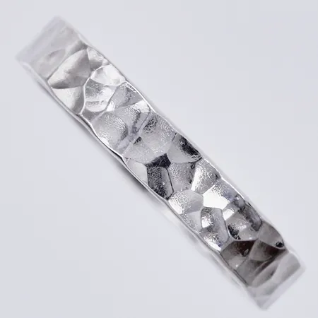 Ring Viktor Frisk, stl: 16, bredd: ca 3mm, GHA, 925/1000, silver Vikt: 1,6 g