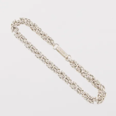 Armband "Stenebylänk", längd ca 21 cm, bredd 5.7 mm, Berit Lindskog Dals-Långed, silver. Vikt: 24,7 g