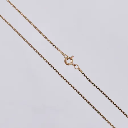 Kedja, Venezia, längd: ca 62cm, bredd: ca 1,5mm, 18K  Vikt: 9,1 g