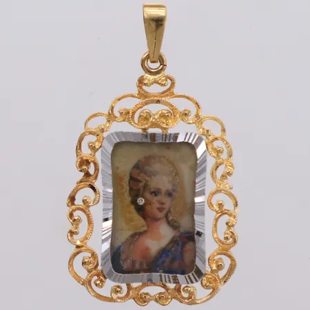 Hänge med porträtt, längd 34,9mm bredd 19,7mm, tvåfärgad, 18K Vikt: 3,4 g