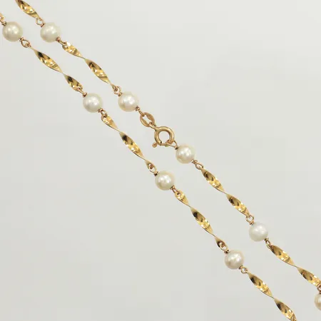 Collier, odlade sötvattenspärlor Ø6-6,2mm,, längd 49cm, GHA, 18K, bruttovikt 9,6g 