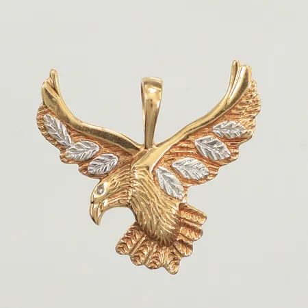 Hänge örn, tvåtonat, ca 38mm, bredd 24mm, Guldfynd, 18K Vikt: 2,8 g