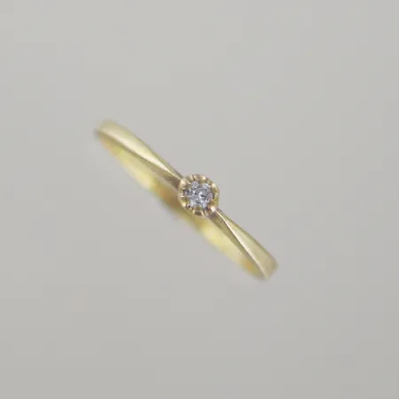 Ring med diamant 0,05ct, Ø 17¼ mm, 18K Vikt: 1,7 g
