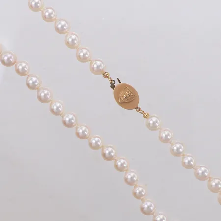 Pärlcollier med odlade pärlor Ø6,9-7,4mm, längd 45,5cm, rosa ton, lås med gravyr och logga, 18K Vikt: 32,9 g