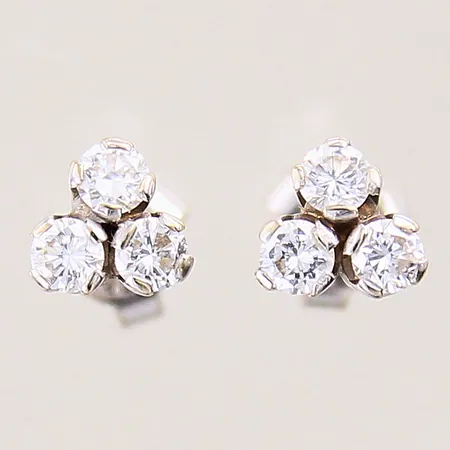 Ett par örhängen med diamanter 6 x ca 0,11ct, Ø7mm, vitguld, 18K  Vikt: 1,6 g